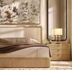 GV Lacour Clear Glass Table Lamp - Image 4