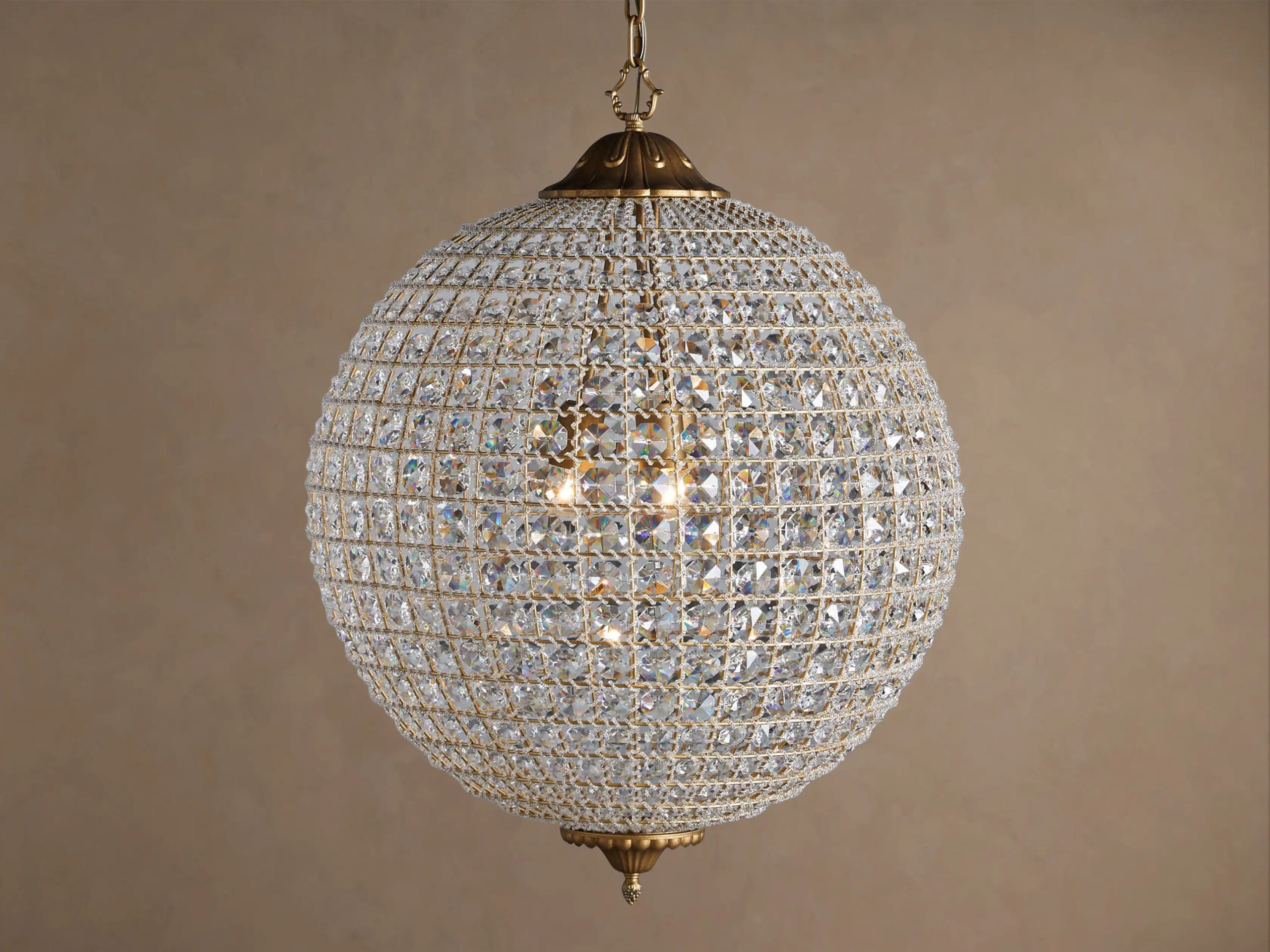652036H0267_MM260113 GV Crystal Globe Light Round Chandelier - Image 1