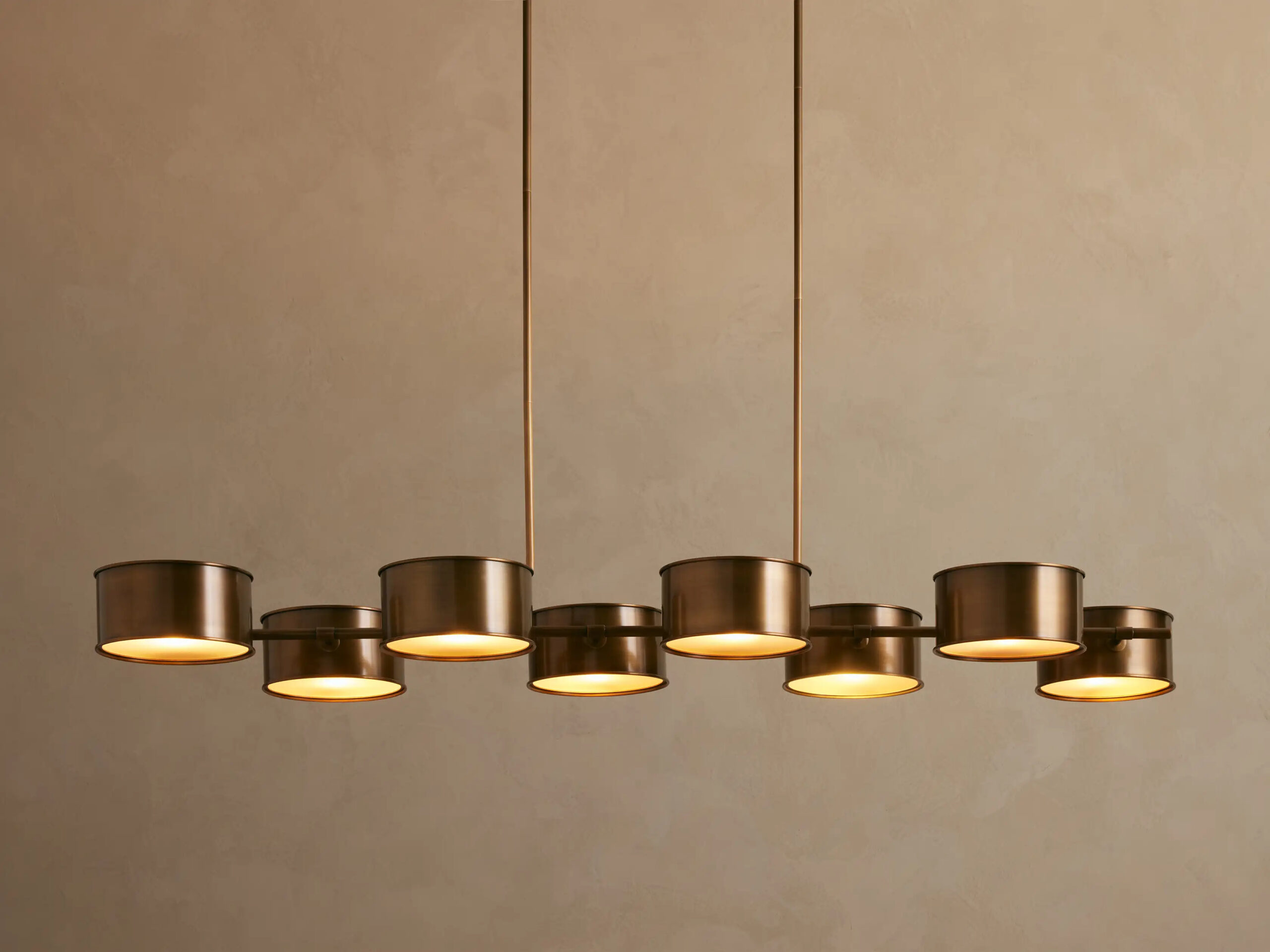 6610031H274_GM250903 GV Daphne Linear Metal Light Chandelier - Image 1