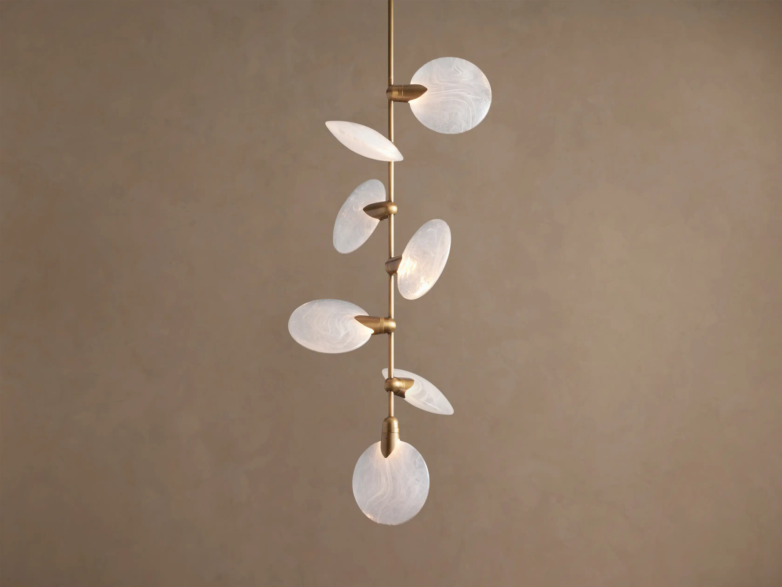 6610031H659_BYI260113 GV Lyla Brass Glass Pendant Light - Image 1