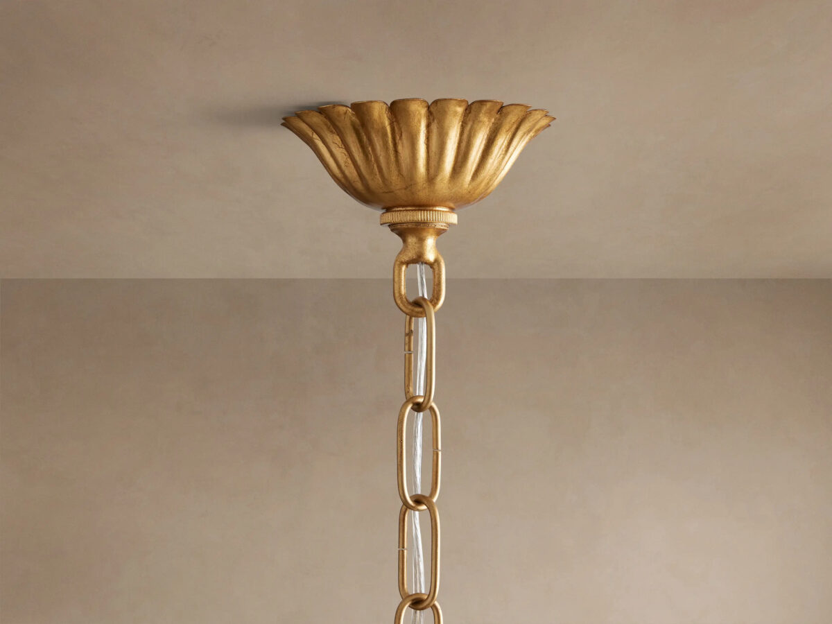 GV Matilde Gold Iron Pendant - Image 4