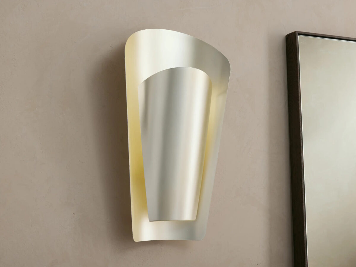 GV Strato Gold Brass Modern Sconce - Image 5
