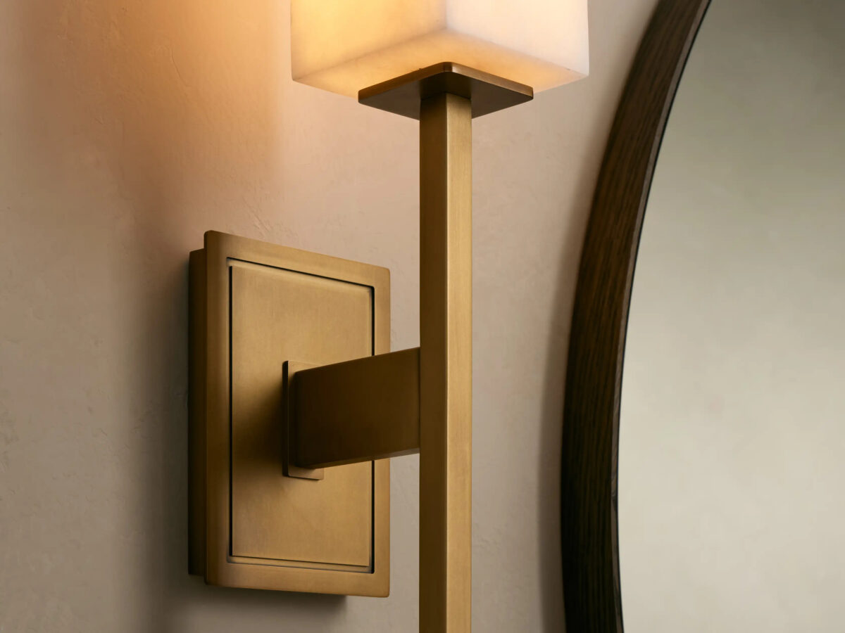 GV Cinda Modern Stone Sconce in Alabaster and Brass - Image 3