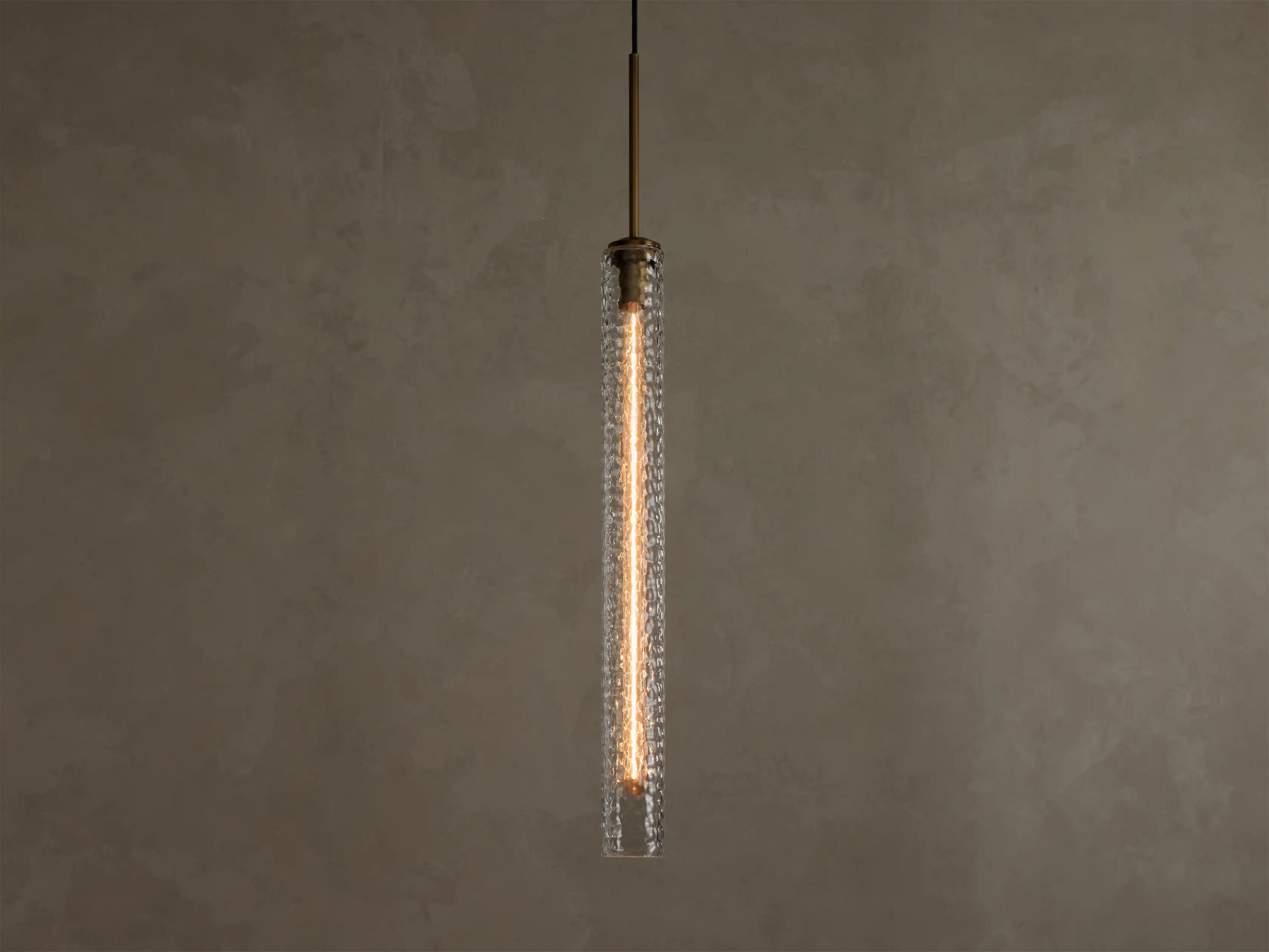 6610426H02KT_LZ260504 GV Glass Brass Pendant Hammered Glass Light - Image 1