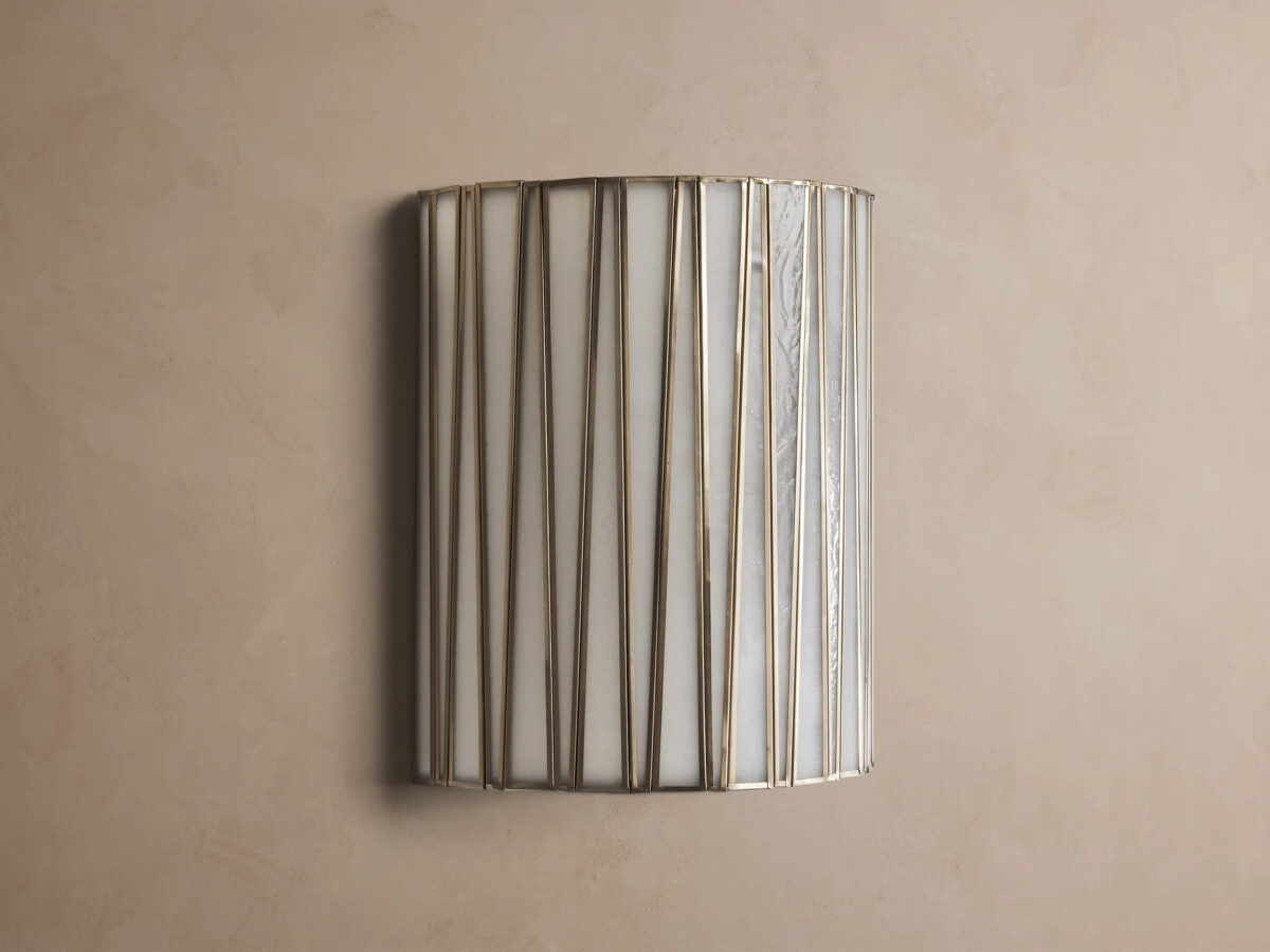 GV Brass Wall Sconce with Translucent Glass - Image 2