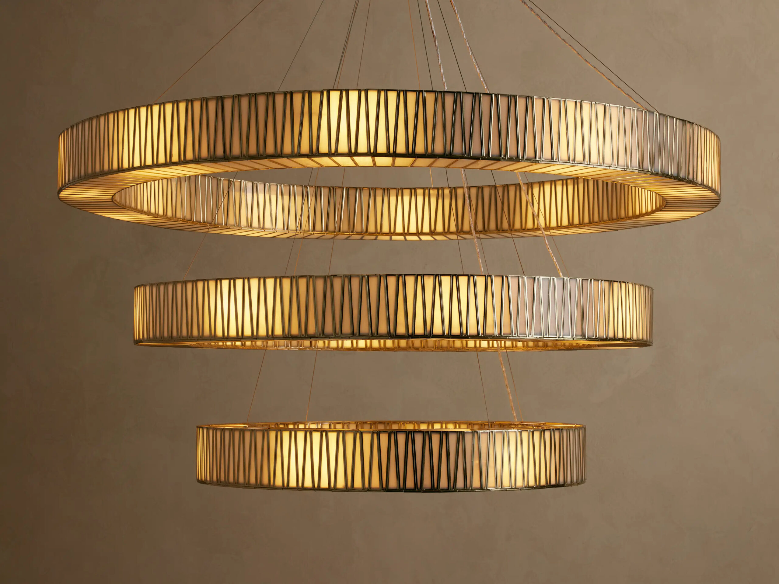 662082H369_EF250903 GV Brass Glass Chandelier 3 Tier Round - Image 1