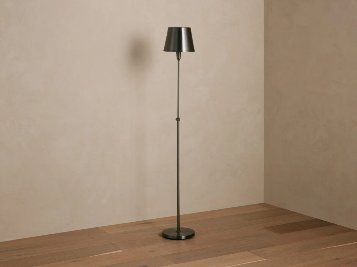 GV Candice Slim Iron Floor Lamp - Image 2